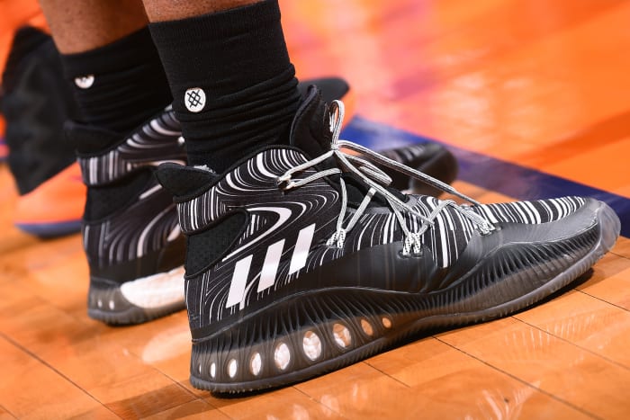 kevon-looney-adidas-sneakers.jpg